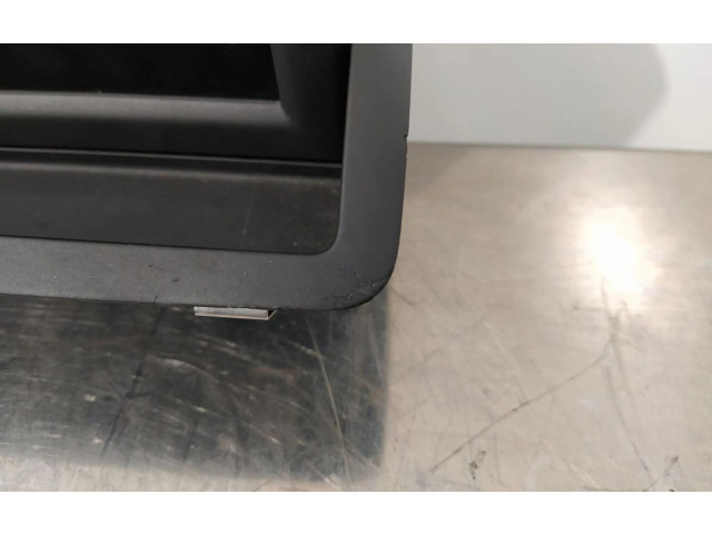 Дисплей    8X0857273B   Audi A1