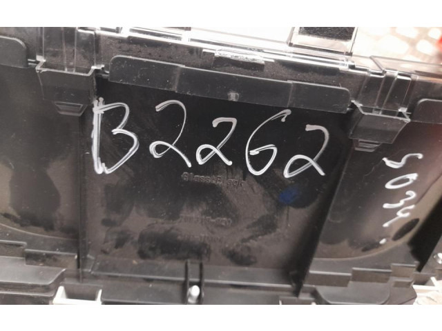 Přístrojová deska Toyota Land Cruiser (J150) 2019 838006BP61, B2262