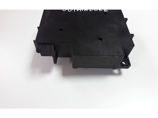 Блок предохранителей 8637B680 Mitsubishi Outlander