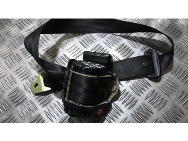 Задний ремень безопасности