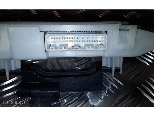 Блок управления двигателя 277605KJ4C Nissan Navara D23