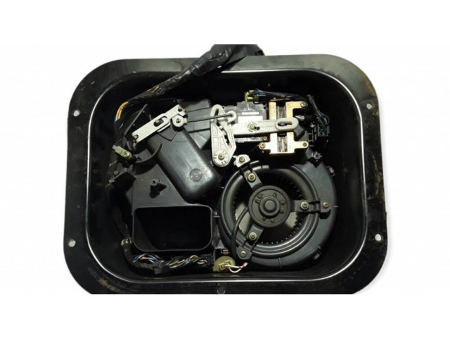 Электрический радиатор печки салона