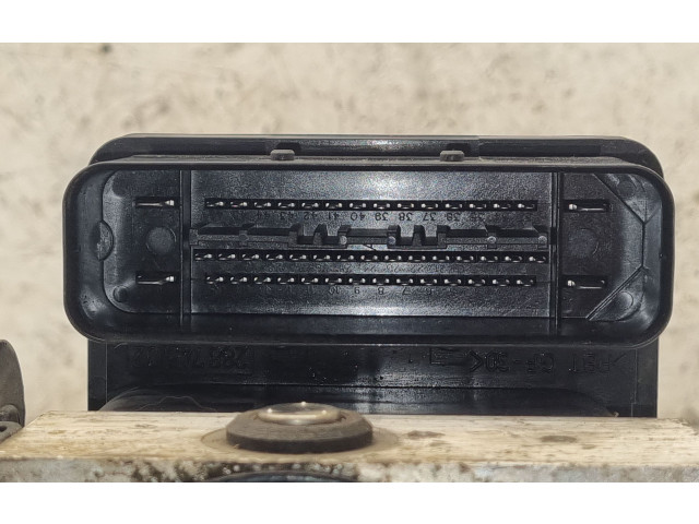 Блок АБС 1K0614517M, 1K0907379Q Volkswagen Touran I 2003 - 2010 года