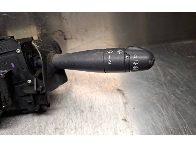 Подрулевой шлейф SRS 7701045279, 61650004 Renault Clio II