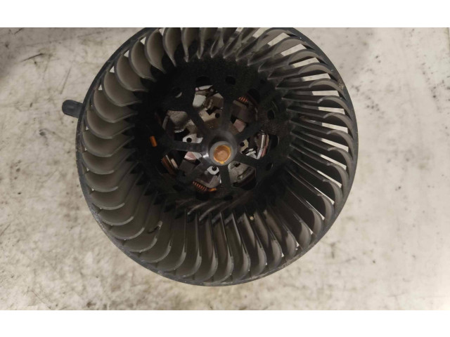 Вентилятор печки Volkswagen Jetta VI