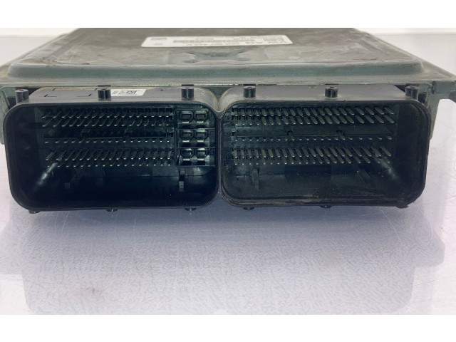 Блок управления двигателя 06K907425C, 5WP4950202 Volkswagen Jetta VI