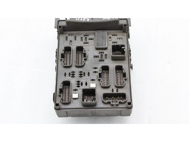 Pojistková skříňka 8200220690 Renault Vel Satis 2003