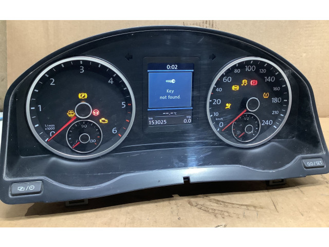 Přístrojová deska Volkswagen Tiguan 2013 5N0920883A