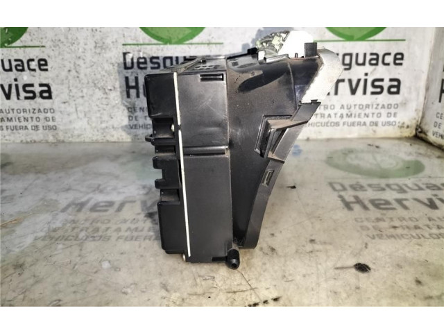 Панель приборов 87001323, 0090059 Seat Inca (6k)