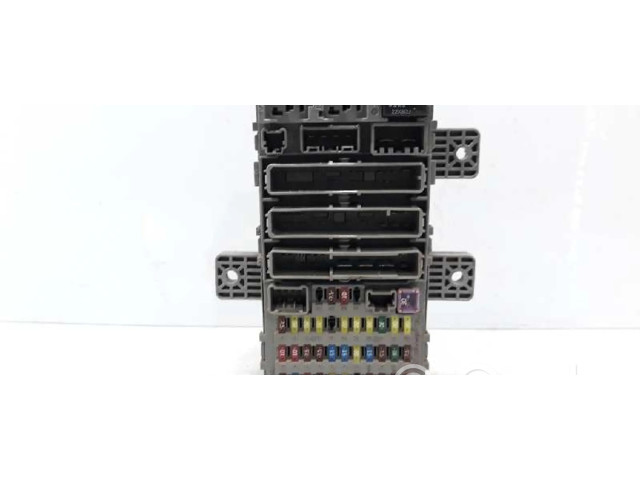 Pojistková skříňka SMGG330, E190HX1Q060928 Honda Civic 2005