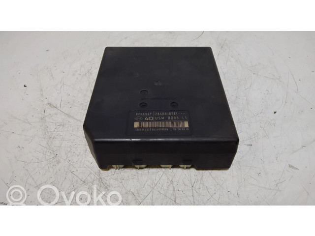 Pojistková skříňka 284B61871R Renault Megane III 2010