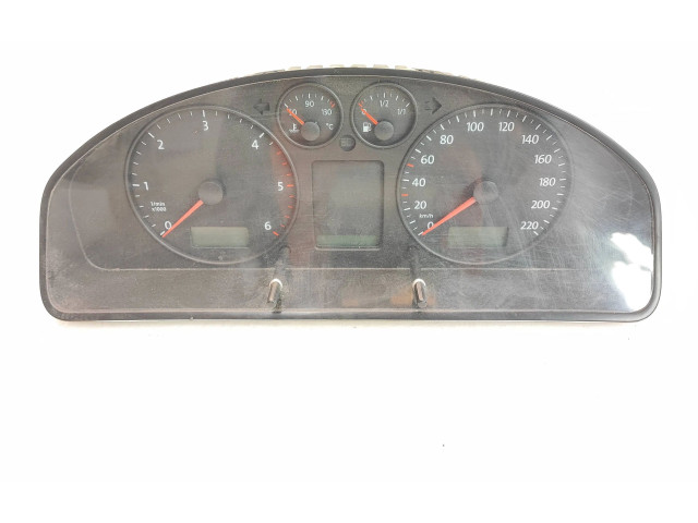 Přístrojová deska Volkswagen Transporter - Caravelle T5 2008 7H0920851S, 110080204137