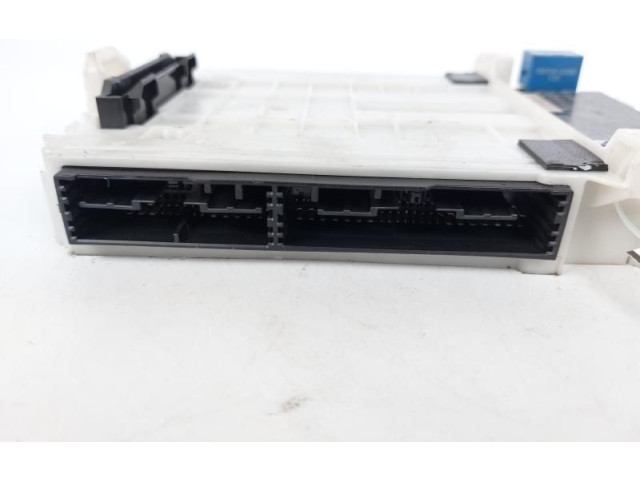 Pojistková skříňka 2353R20, 2353R20 Suzuki Swift III 2010