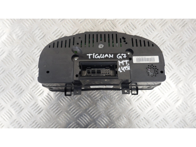 Přístrojová deska Volkswagen Tiguan 2009 5N0920970C, 5N0920970C