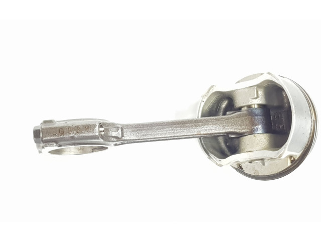 Поршень с шатуном 120A10724R, 120A10724R Dacia Dokker