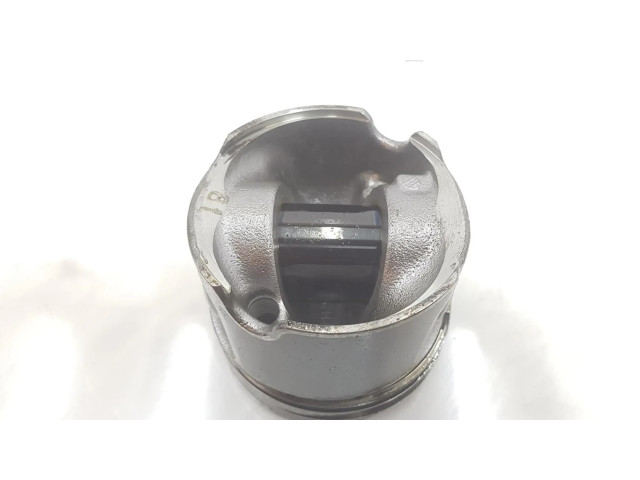  Поршень с шатуном  8580515, 11258580515  BMW X3 G01 для дизельного двигателя 2.0