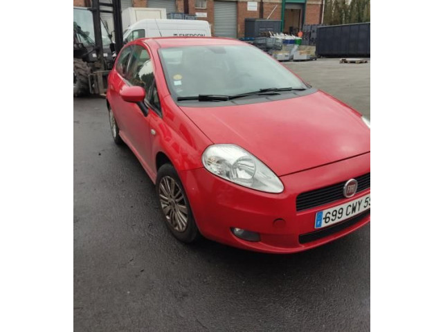 Моторчик заднего дворника 0000051757867 Fiat Grande Punto