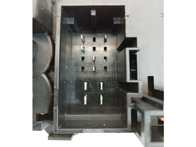 Блок управления климат-контролем 5JA820045A, 0002   Skoda Rapid (NH)