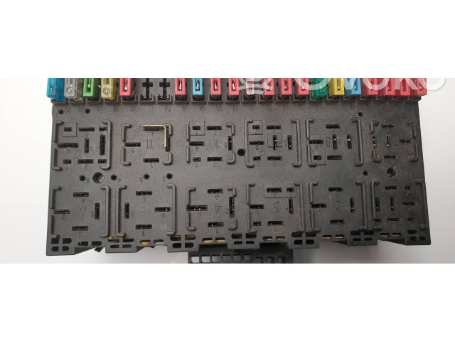 Блок управления климат-контролем 357937039   Volkswagen Transporter  Caravelle T4