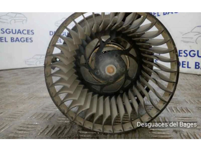 Вентилятор печки 031117E Citroen Berlingo