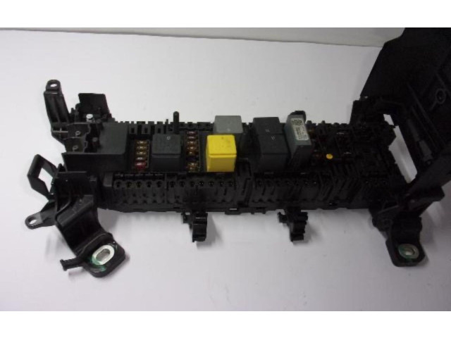 Pojistková skříňka A2465400340 Mercedes-Benz GLA W156 2016