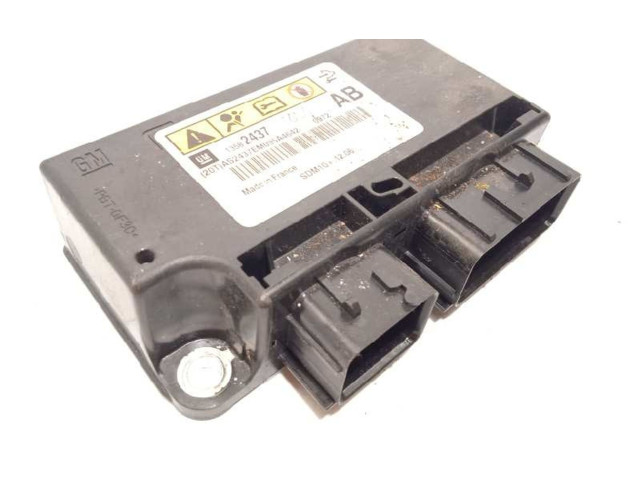 Блок подушек безопасности 13582437 Opel Meriva B