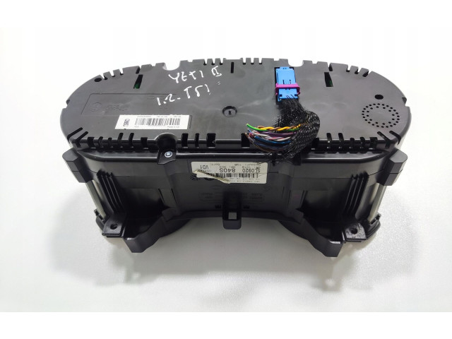 Панель приборов 5L0920840S   Skoda Yeti (5L)       