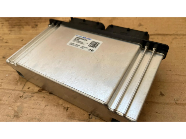 Řídící jednotka 39106-08248 Hyundai i20 (BC3 BI3) 2022