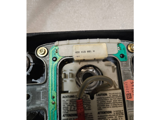 Volant Audi A8 S8 D2 4D 1997 4D0419091H