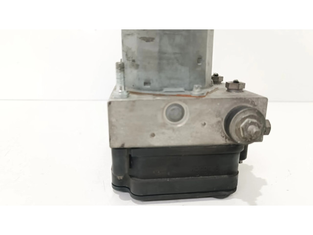 Jednotka ABS A0004313900 Mercedes-Benz GLA W156 2017