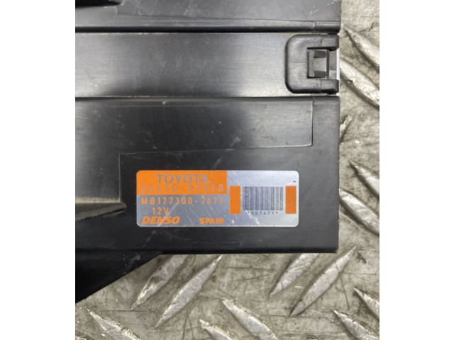 Блок управления климат-контролем    Toyota Corolla Verso E121