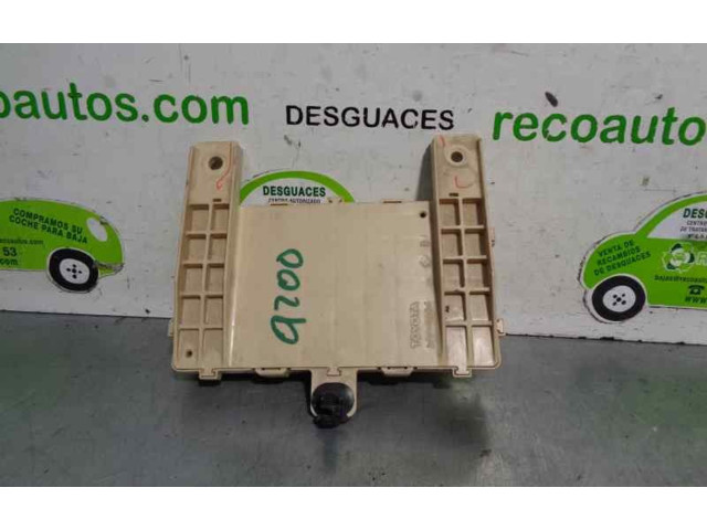 Pojistková skříňka Řídící jednotka BSM CB0PV71 Lexus RX XU10 2003