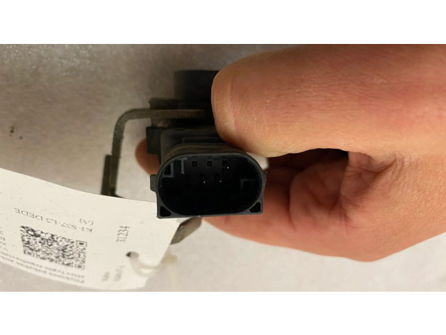 Передний датчик высоты подвески