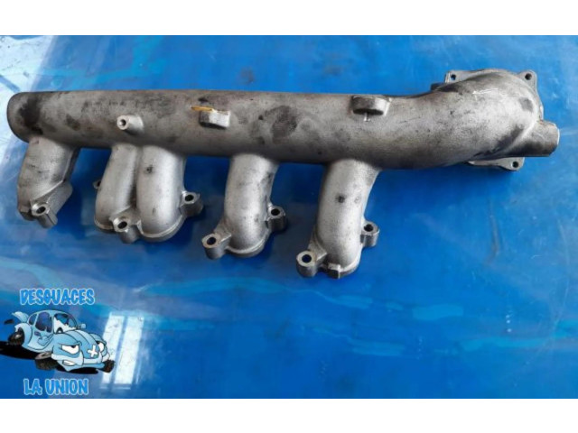 Всасывающий коллектор    Audi A5 8T 8F  