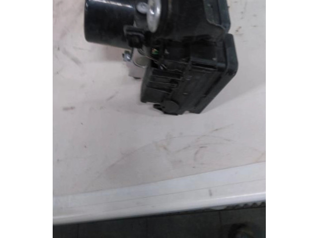 Блок АБС 31261143, P30681619   Volvo  V70  2008 - 2013 года