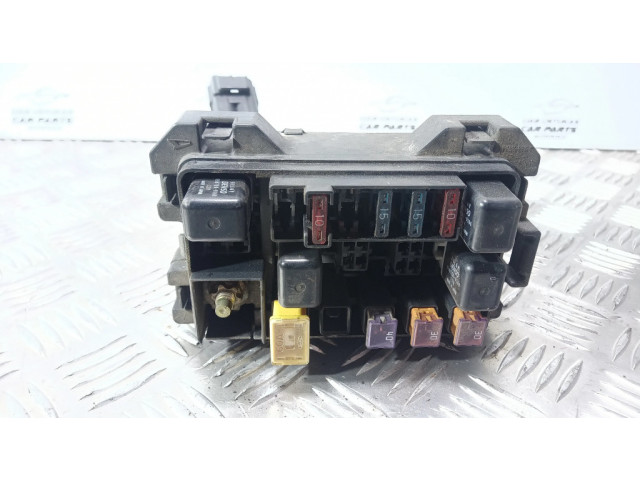 Блок предохранителей    Daihatsu Sirion    