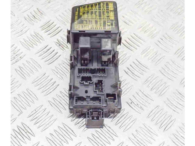   Pojistková skříňka MB649041   Dodge Stealth 1991