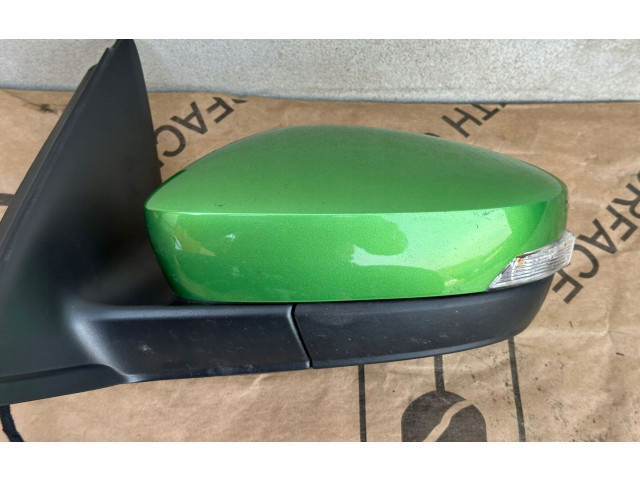 Зеркало электрическое        Skoda Fabia Mk3 (NJ)  2015 - 2021 года   