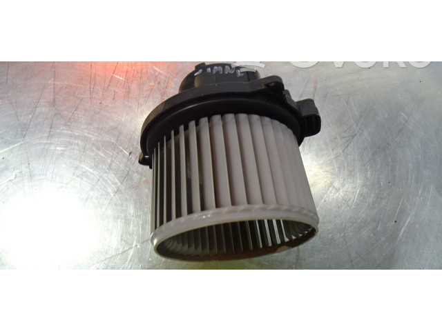 Вентилятор печки       Suzuki Jimny