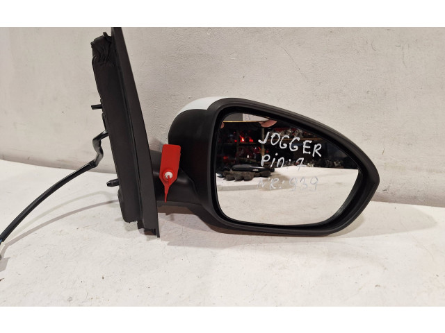 Зеркало электрическое Dacia Sandero III 2020 - года