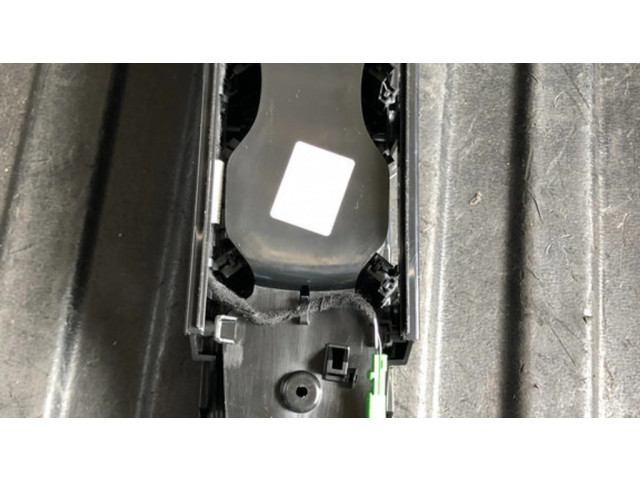 Держатель чашки