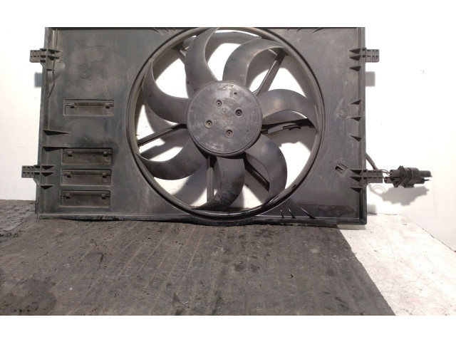 Электрический вентилятор радиаторов