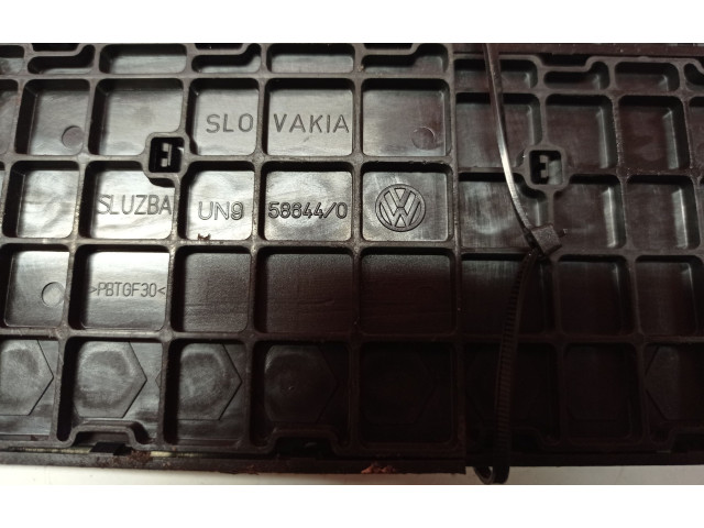   Pojistková skříňka 7H6970187J   Volkswagen Transporter - Caravelle T5 2008