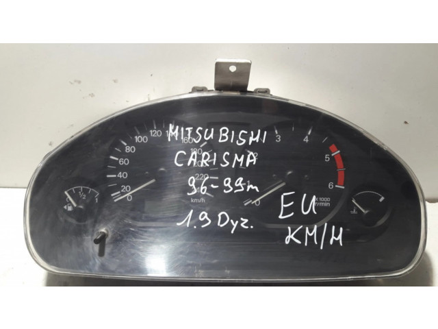 Панель приборов MR480356 Mitsubishi Carisma