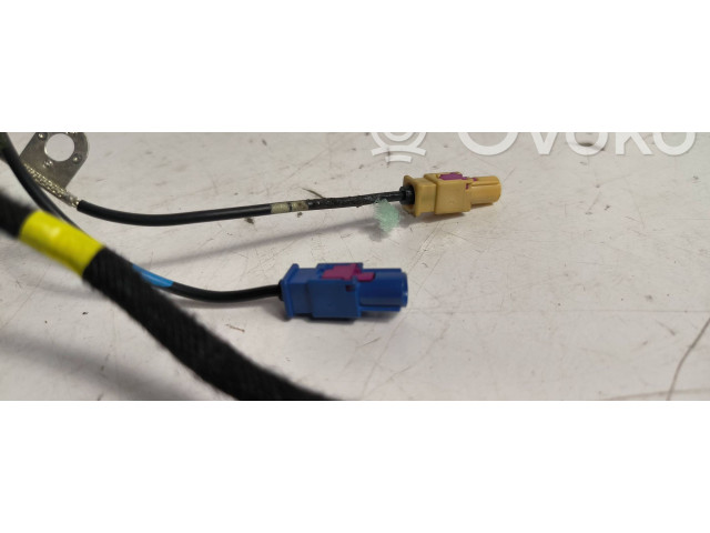 Зеркало электрическое Volkswagen Caddy 2015 - 2020 года