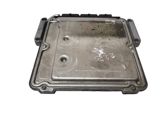 Блок управления двигателя 0281017187, 70550008 Nissan X-Trail T31