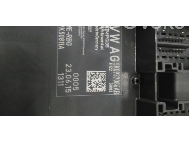 Pojistková skříňka Řídící jednotka BSM 5K0937087AL, 5K0937087ALZ1T   Volkswagen Tiguan 2016