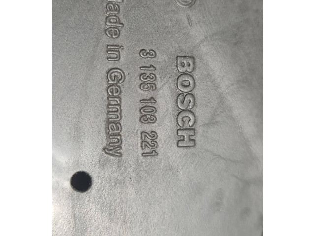 Вентилятор радиатора     3135103221    Saab 9-5 