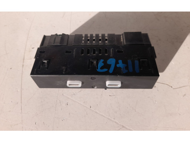 Блок управления 657035736A Skoda Octavia Mk4