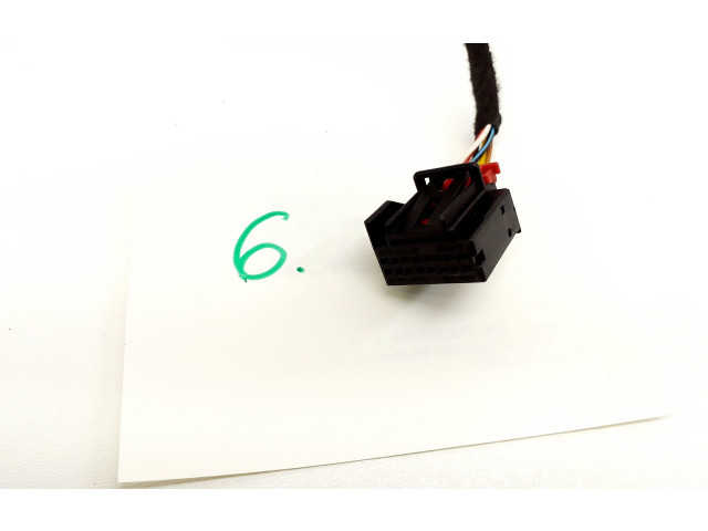 Zpětné zrcátko  Volkswagen Tiguan 2015  213856098  